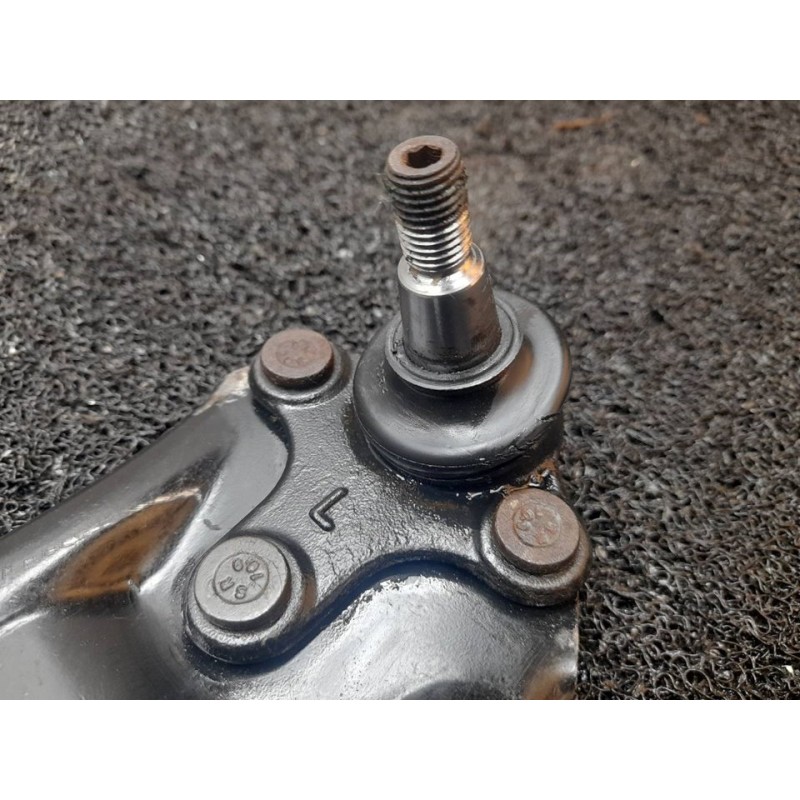 Recambio de brazo suspension inferior delantero izquierdo para volkswagen touran (1t2) edition referencia OEM IAM - Negro 2