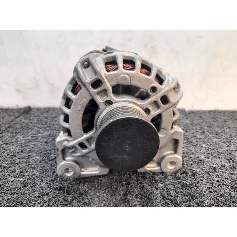 Recambio de alternador para renault clio iv technofeel referencia OEM IAM 231006007R  BOSCH - Gris 2
