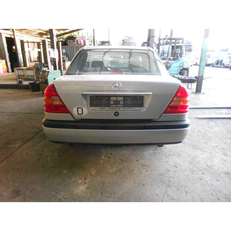 mercedes-benz clase c (w202) berlina del año 1995