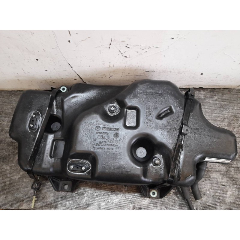 Recambio de deposito combustible para mazda cx-30 selection 2wd referencia OEM IAM DFR5DFT3 420110 2