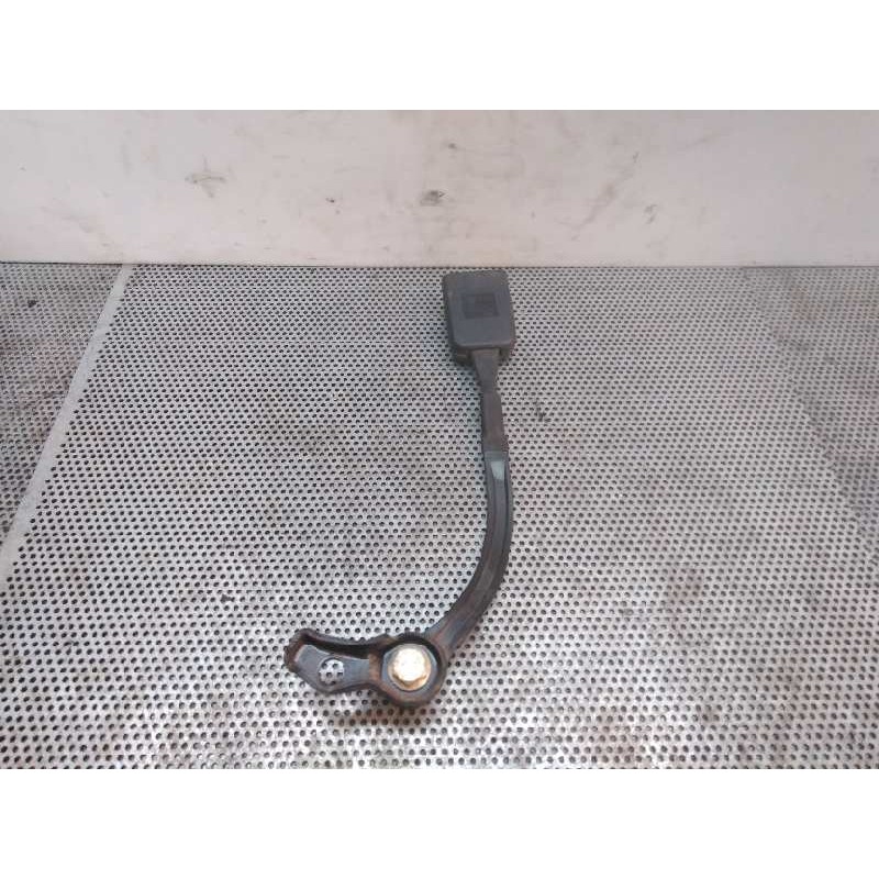 Recambio de enganche cinturon delantero derecho para volkswagen passat berlina (3b3) 1.9 tdi referencia OEM IAM - Gris 3