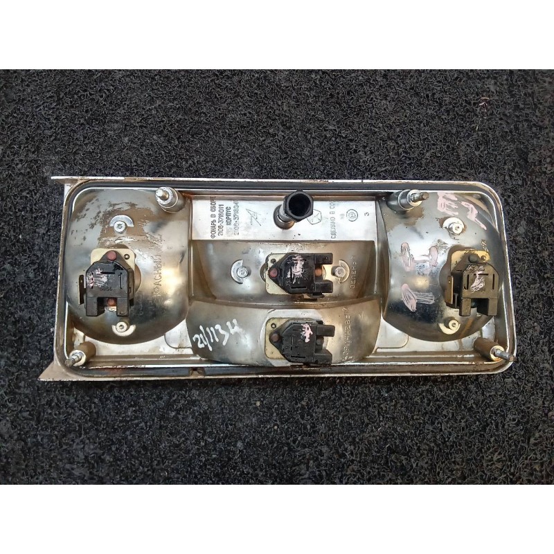 Recambio de piloto trasero izquierdo para lada niva ( 2121 / 21213 / 21214 / 21215 ) niva utility referencia OEM IAM 21063716041 2