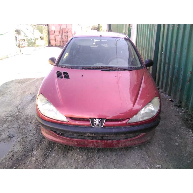 peugeot 206 berlina del año 1999