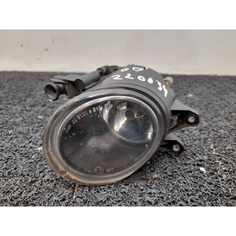 Recambio de faro antiniebla derecho para volvo s40 berlina 2.0 d momentum referencia OEM IAM 0305065002  