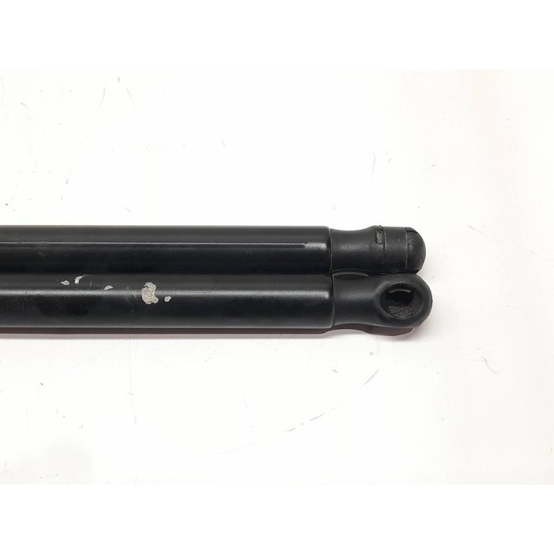Recambio de amortiguadores maletero / porton para dodge caliber sxt referencia OEM IAM - Blanco 3