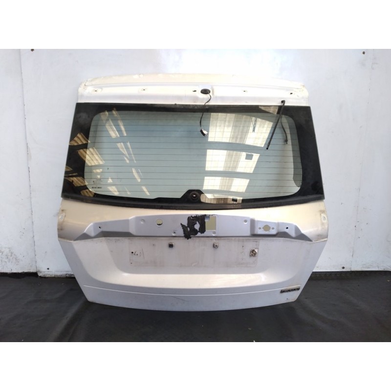 Recambio de porton trasero para dodge caliber sxt referencia OEM IAM   