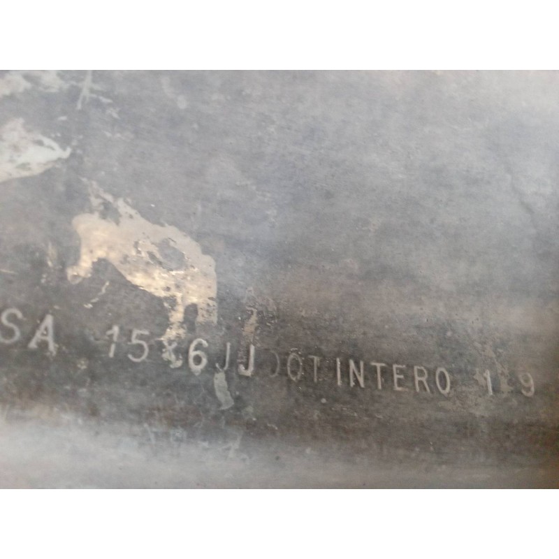 Recambio de llanta para lada niva ( 2121 / 21213 / 21214 / 21215 ) niva utility referencia OEM IAM 15X6J001 2