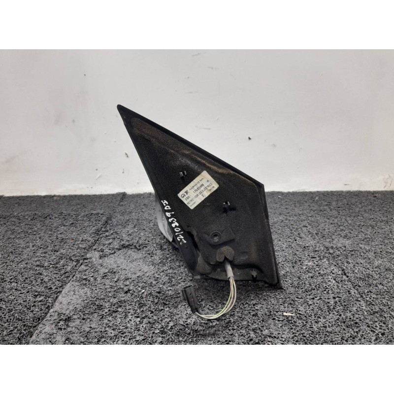 Recambio de retrovisor izquierdo para ford fiesta (cbk) ghia referencia OEM IAM 4