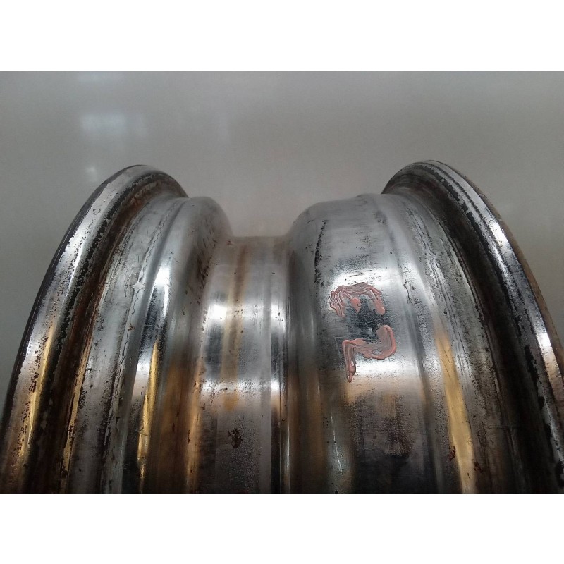 Recambio de llanta para lada niva ( 2121 / 21213 / 21214 / 21215 ) niva utility referencia OEM IAM 15X6J001 3