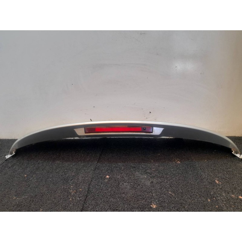 Recambio de aleron trasero para renault clio iv technofeel referencia OEM IAM 960304308R - Gris 2