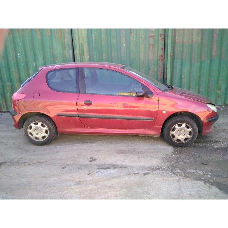 peugeot 206 berlina del año 1999