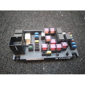 CAJA RELES / FUSIBLES 82231XA04A 710071 