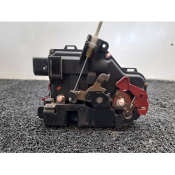CERRADURA PUERTA DELANTERA DERECHA 4B1837016E 