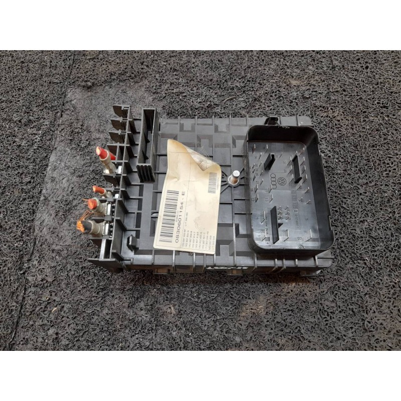 Recambio de caja reles / fusibles para volkswagen touran (1t2) edition referencia OEM IAM 1E190708962 - Negro 2