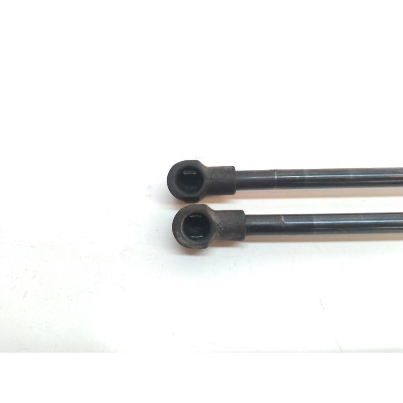 Recambio de amortiguadores maletero / porton para nissan note (e11e) acenta referencia OEM IAM 2