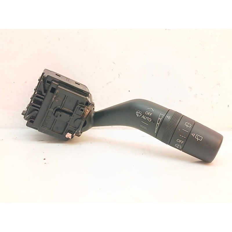 Recambio de mando limpia para mazda cx-30 selection 2wd referencia OEM IAM 196083789  