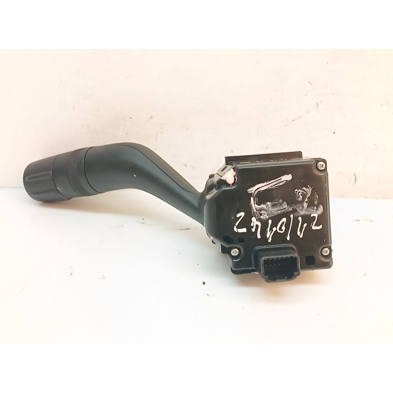 Recambio de mando limpia para mazda cx-30 selection 2wd referencia OEM IAM 196083789 3