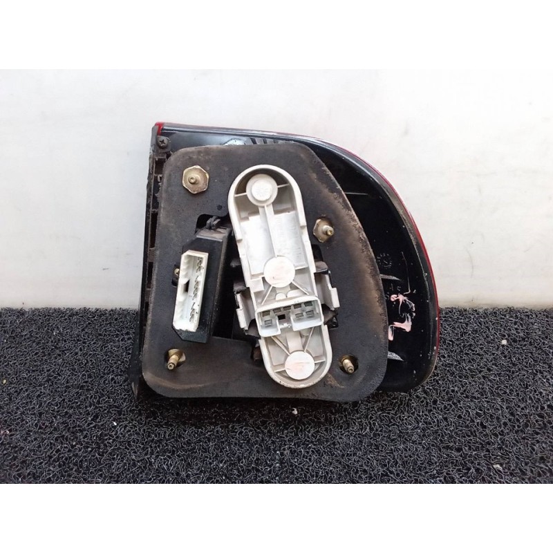 Recambio de piloto trasero izquierdo para volvo v40 familiar td referencia OEM IAM - Blanco 2