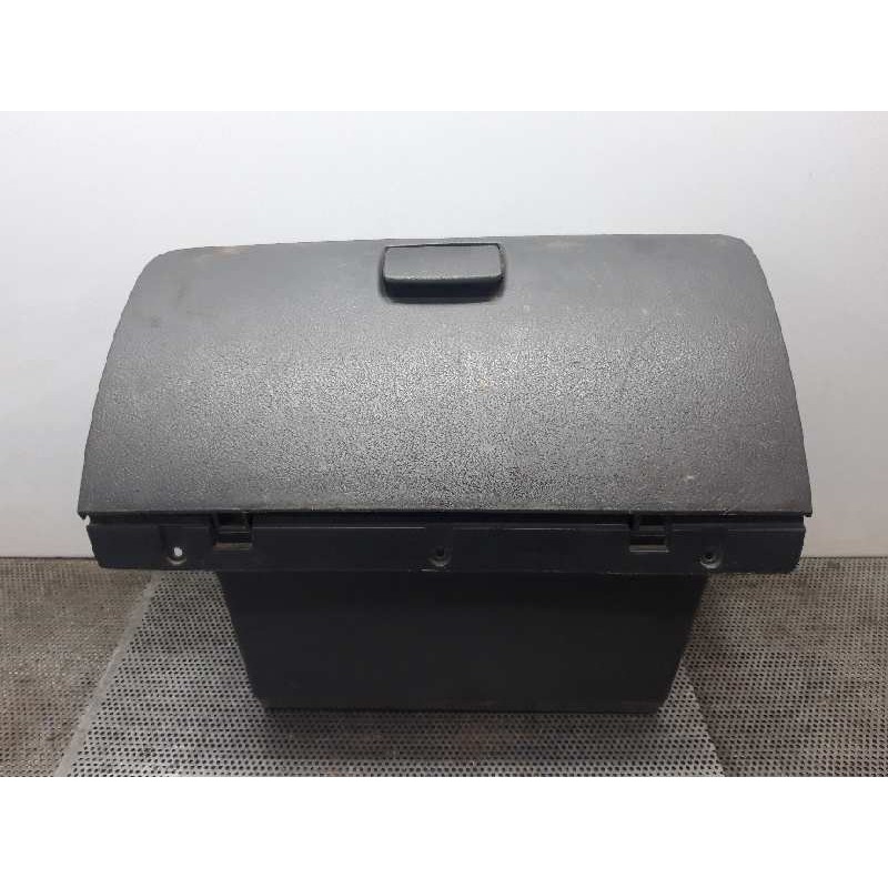 Recambio de guantera para kia frontier referencia OEM IAM   