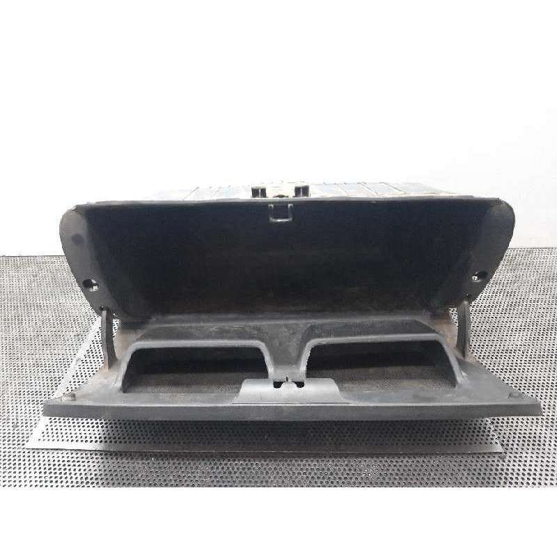 Recambio de guantera para kia frontier referencia OEM IAM - Blanco 2