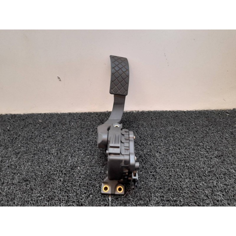 Recambio de potenciometro pedal para audi a4 berlina (b5) 2.5 tdi referencia OEM IAM 8D1721523 6PV00777007 HELLA