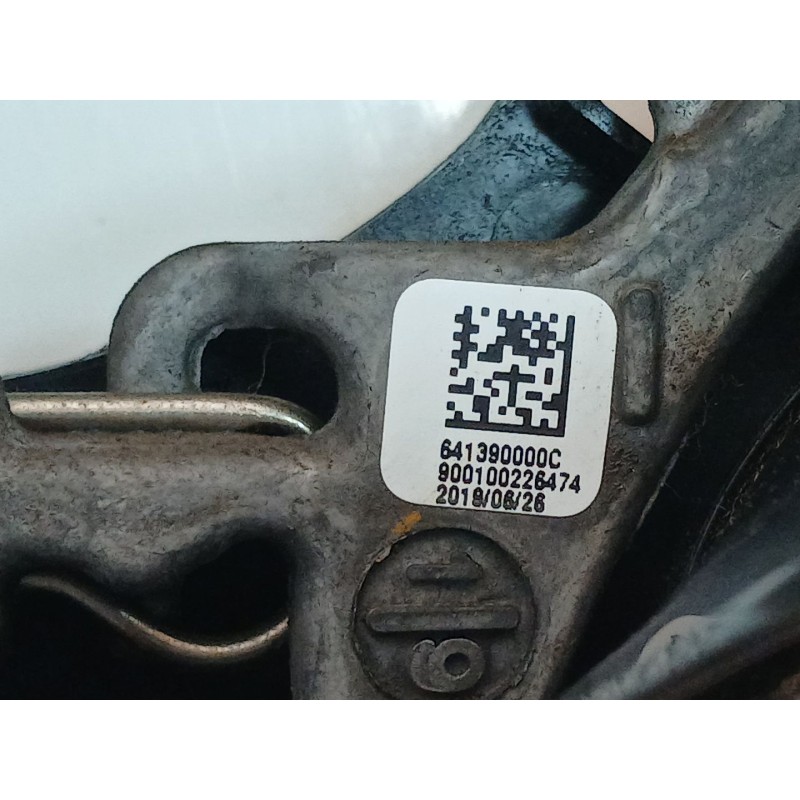 Recambio de volante para mazda cx-30 selection 2wd referencia OEM IAM 641390000C 2