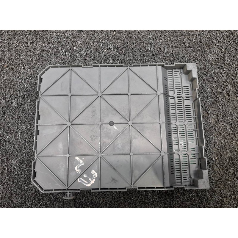 Recambio de caja reles / fusibles para peugeot 207 urban referencia OEM IAM 9663798280 - Azul 2