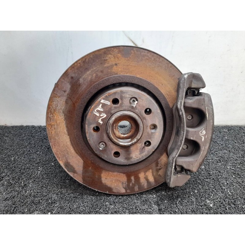 Recambio de mangueta delantera derecha para peugeot expert tepee mixto l2 referencia OEM IAM   
