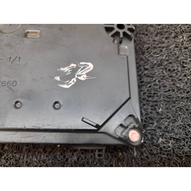 Recambio de caja reles / fusibles para renault laguna iii authentique referencia OEM IAM A2C5318652011 284B10044R - Blanco 2