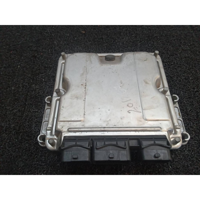 Recambio de centralita motor uce para peugeot 807 sv referencia OEM IAM 0281011033 9646719280 BOSCH