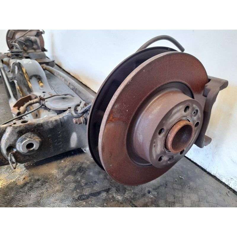 Recambio de puente trasero para peugeot expert tepee mixto l2 referencia OEM IAM - Blanco 2