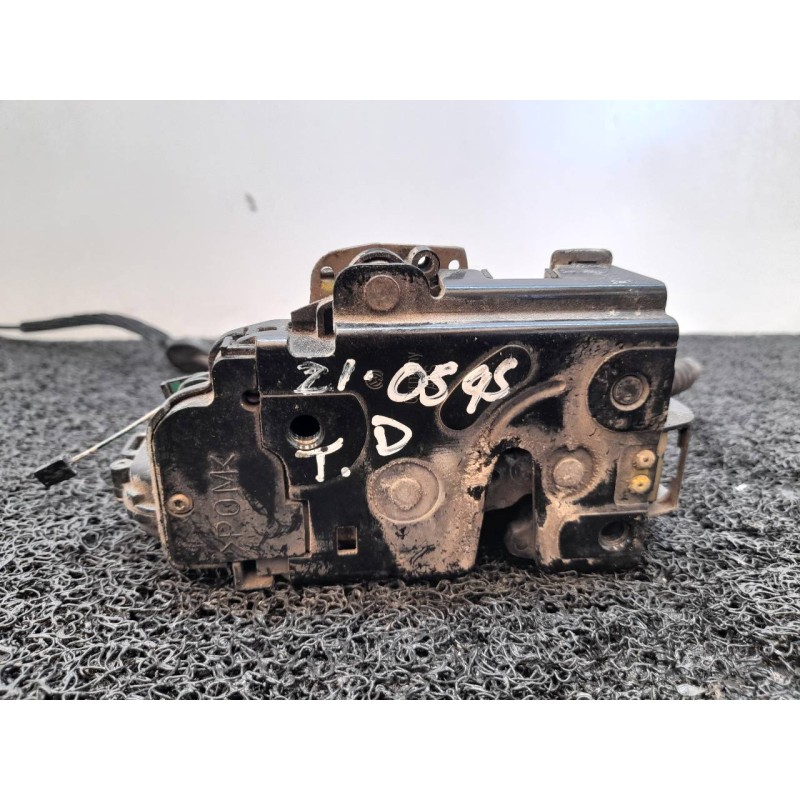 Recambio de cerradura puerta trasera derecha para volkswagen passat berlina (3b2) comfortline referencia OEM IAM - Verde 3