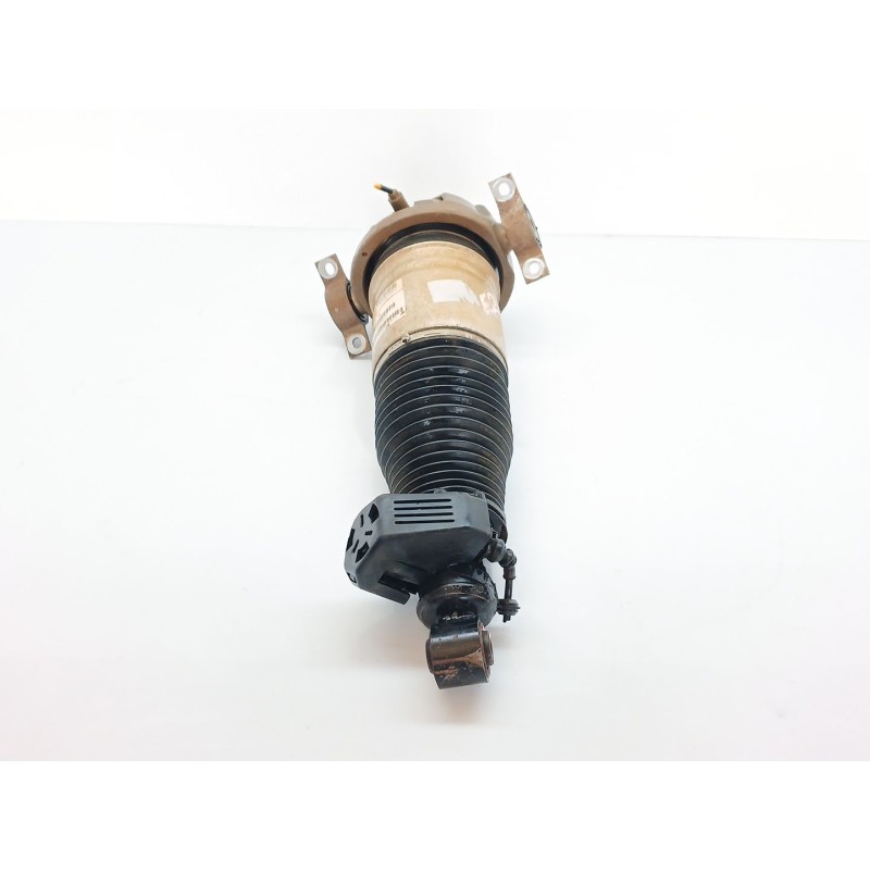 Recambio de amortiguador trasero derecho para volkswagen touareg (7la) tdi v10 referencia OEM IAM 7L6512022E  