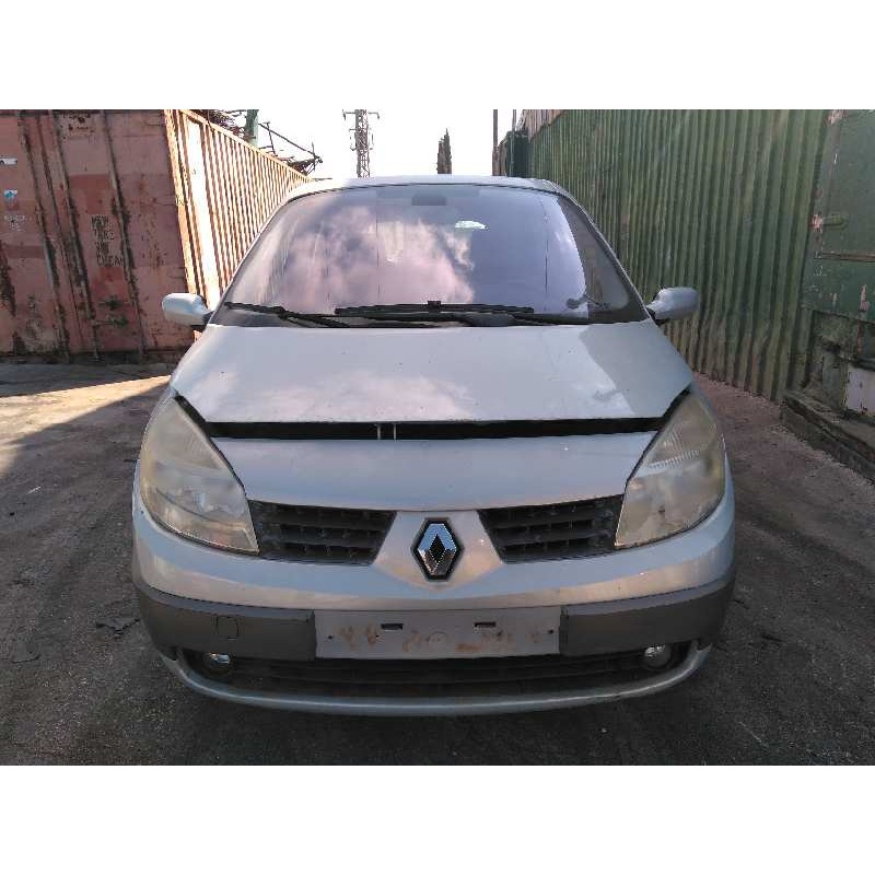 renault scenic ii del año 2004