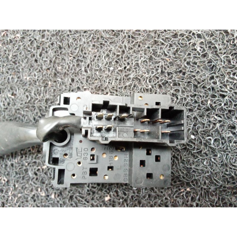 Recambio de mando limpia para honda civic berlina 3 (ep1/2) 1.4i ls referencia OEM IAM M18634CBSS2H - Rojo 4