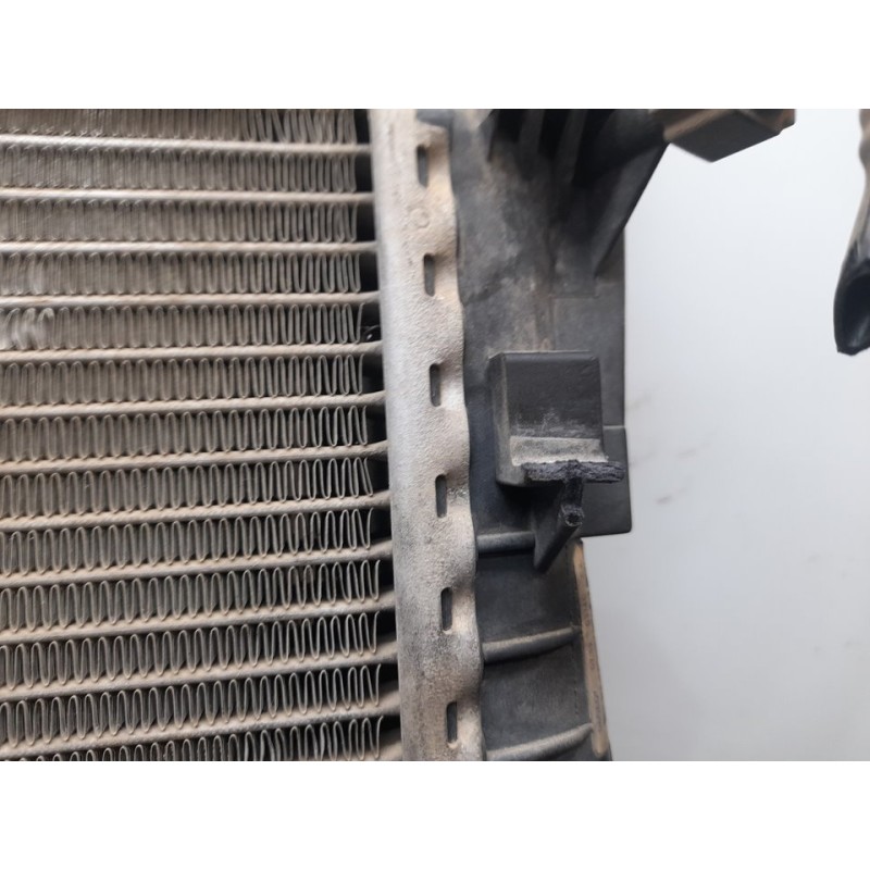Recambio de radiador agua para ford transit caja cerrada '06 ft 300 m (medio) lkw (camion) referencia OEM IAM VO6C1H8005CB - Blanco 2