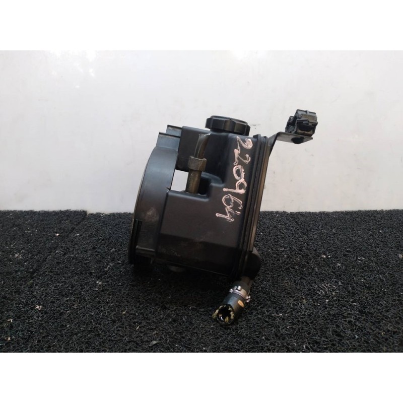 Recambio de bomba direccion para peugeot 206 berlina x-line referencia OEM IAM 9636868880  