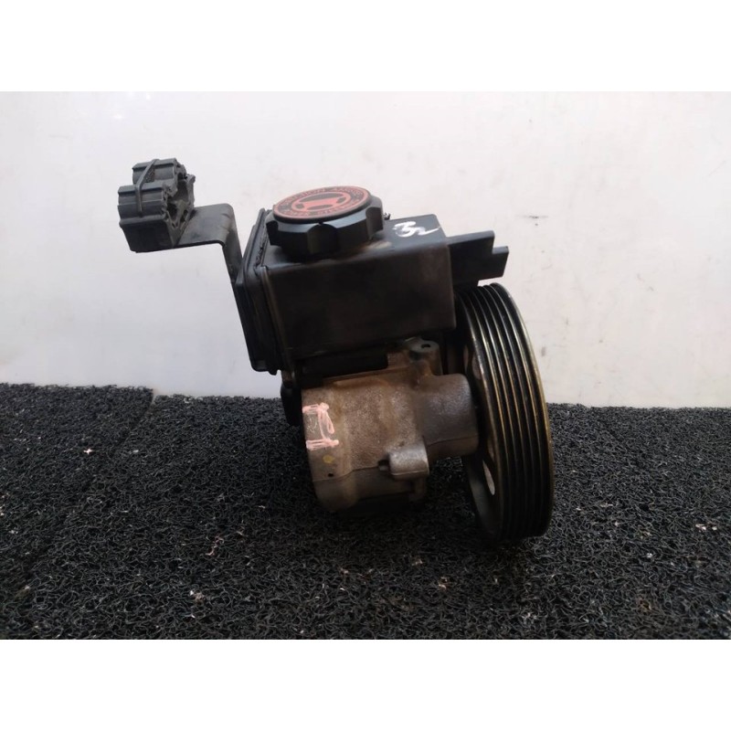 Recambio de bomba direccion para peugeot 206 berlina x-line referencia OEM IAM 9636868880 - Azul 4