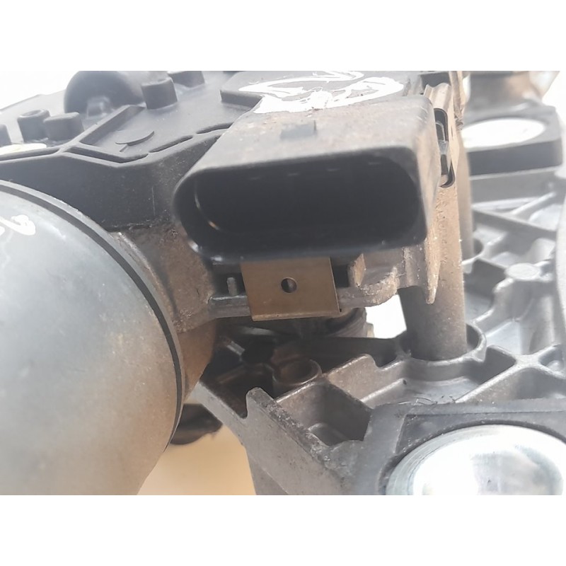 Recambio de motor limpia delantero para volvo c30 2.0 d momentum referencia OEM IAM 1397220523 0713577450 BOSCH 4