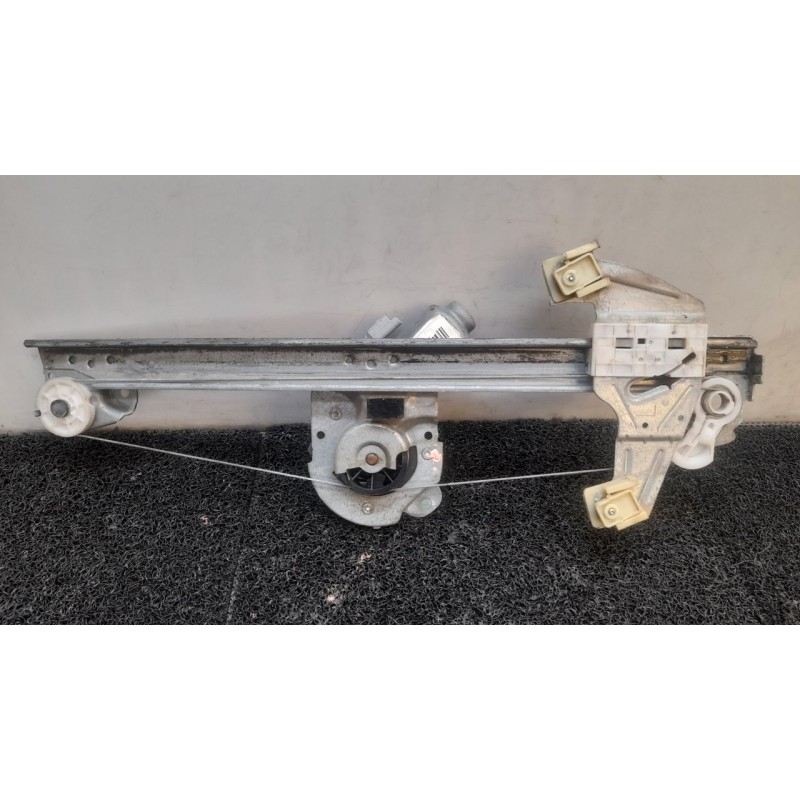 Recambio de elevalunas delantero izquierdo para citroën c1 sx referencia OEM IAM - Blanco 3