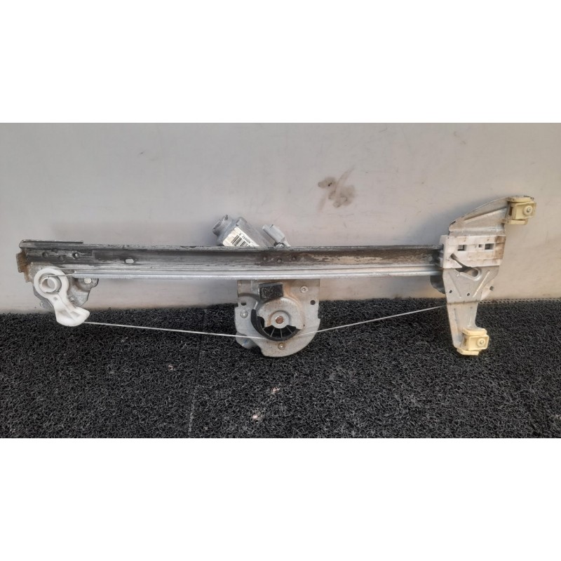 Recambio de elevalunas delantero derecho para citroën c1 sx referencia OEM IAM - Blanco 3