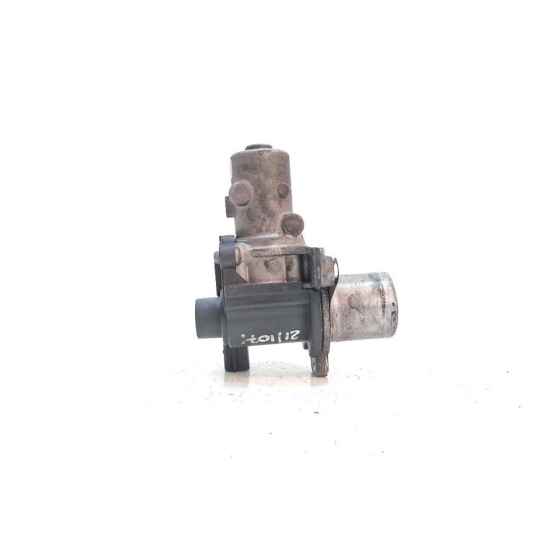 Recambio de valvula egr para nissan note (e11e) acenta referencia OEM IAM 70036805 702379888461 6