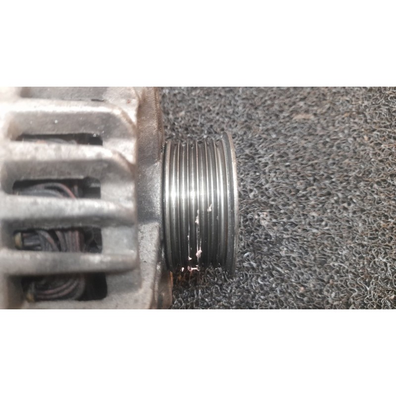 Recambio de alternador para citroën c1 sx referencia OEM IAM 270600Q010  DENSO - Blanco 2