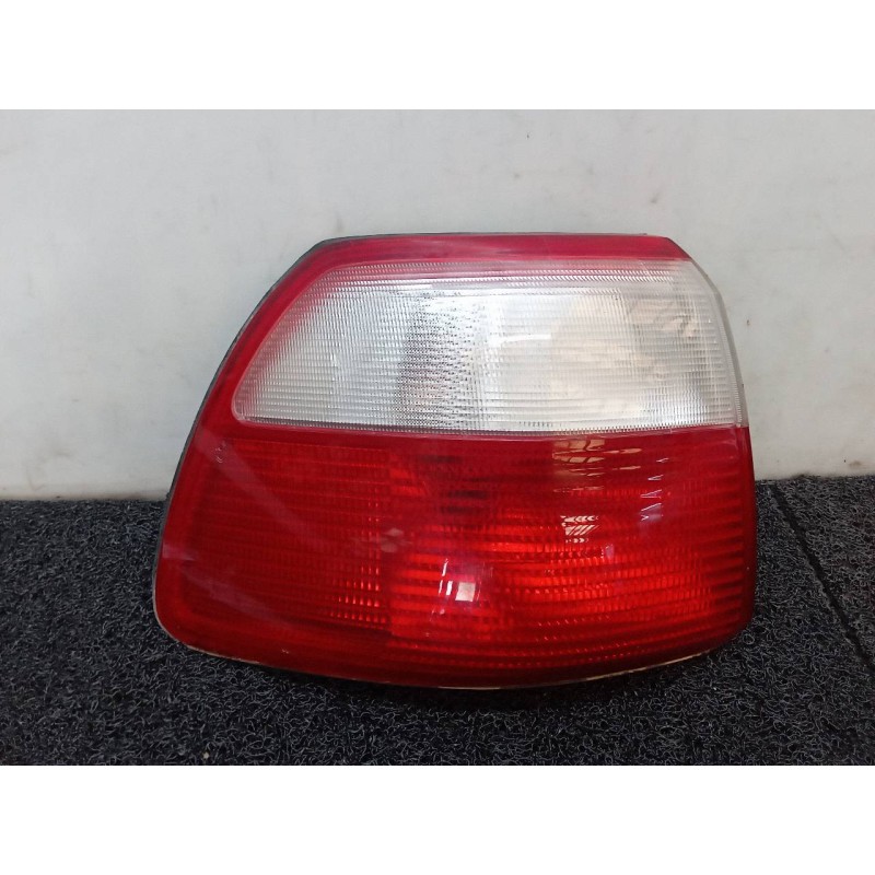 Recambio de piloto trasero izquierdo para opel omega b elegance berlina referencia OEM IAM   