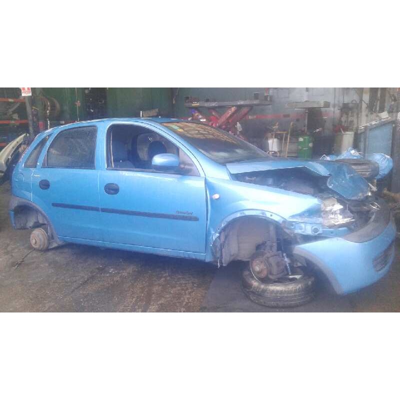 opel corsa c del año 2000