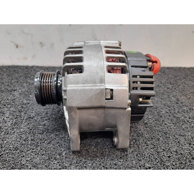 Recambio de alternador para nissan almera (n16/e) line up referencia OEM IAM 4021 SG12B038522 2