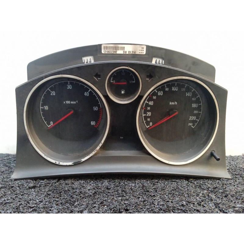 Recambio de cuadro instrumentos para opel astra h berlina enjoy referencia OEM IAM 13186323HE 110080261020 