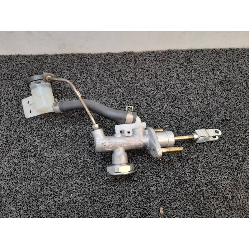 Recambio de bomba embrague para nissan almera (n16/e) line up referencia OEM IAM 2