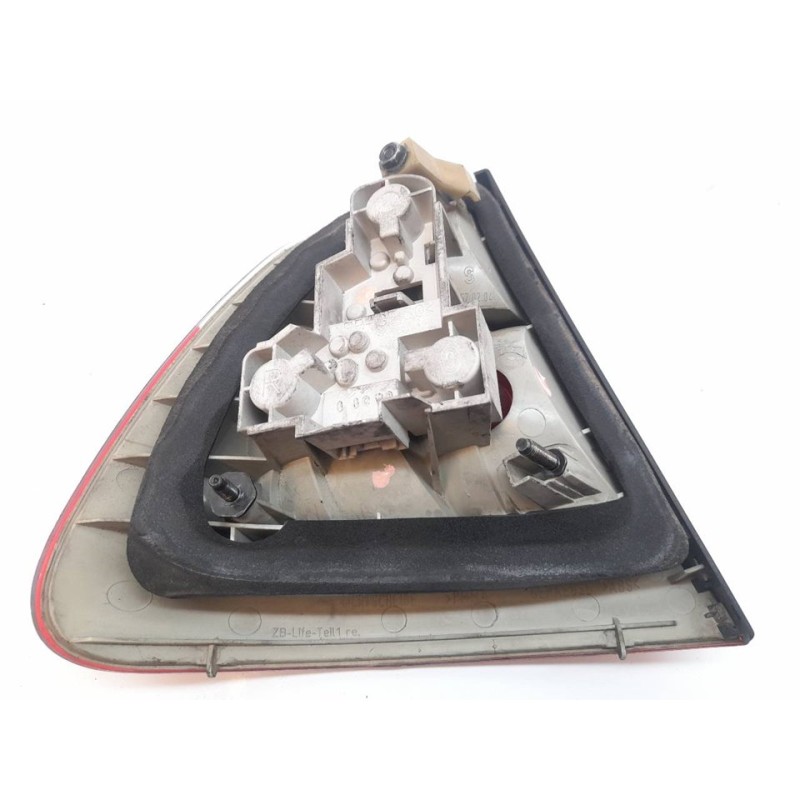 Recambio de piloto trasero derecho para bmw serie 3 touring (e46) 320d referencia OEM IAM - Azul 2
