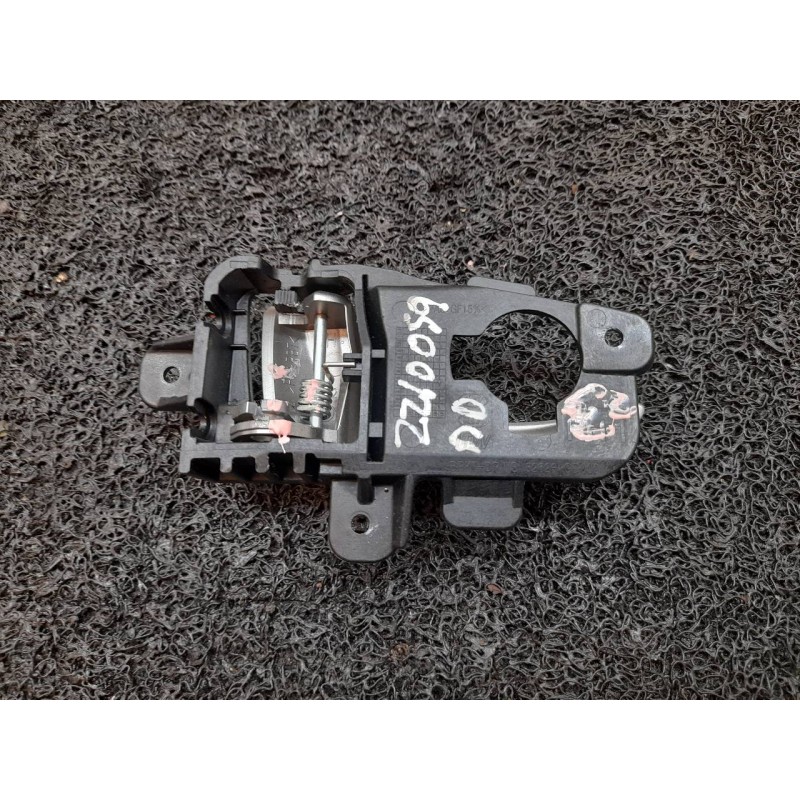 Recambio de maneta interior delantera derecha para hyundai i30 (gd) style referencia OEM IAM 82623GD000 - Blanco 2